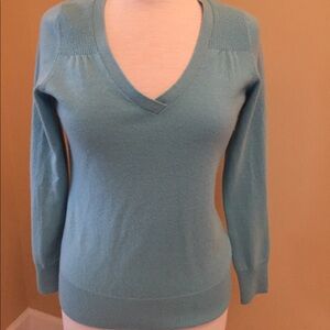 Talbots Cashmere Sweater Size Small Blue V